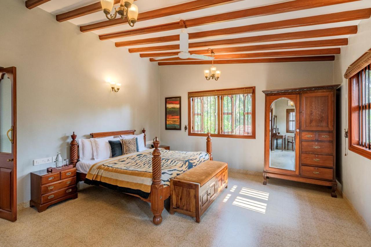 Saffronstays Casa Del Palms, Alibaug - Luxury Pool Villa With Chic Interiors, Alfresco Dining And Island Bar Alibág Kültér fotó