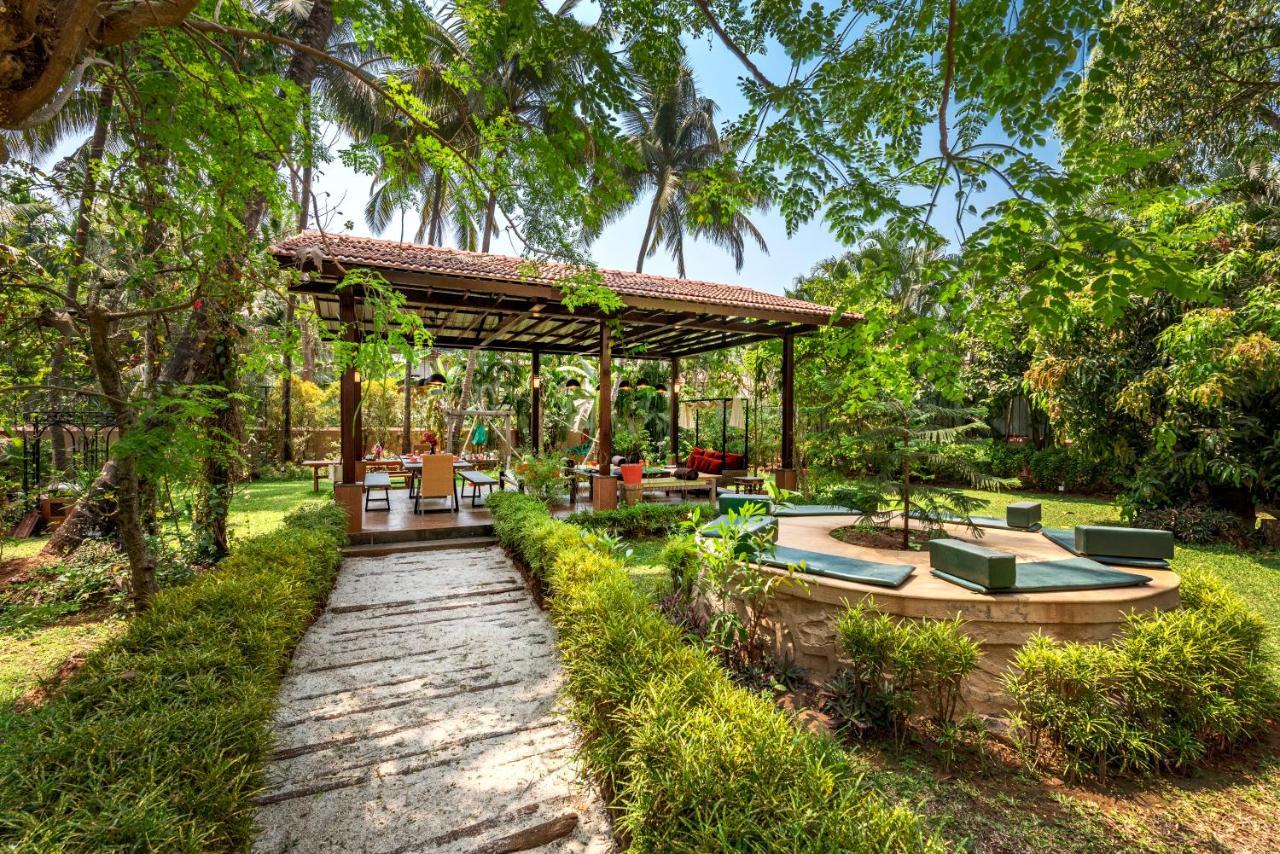 Saffronstays Casa Del Palms, Alibaug - Luxury Pool Villa With Chic Interiors, Alfresco Dining And Island Bar Alibág Kültér fotó