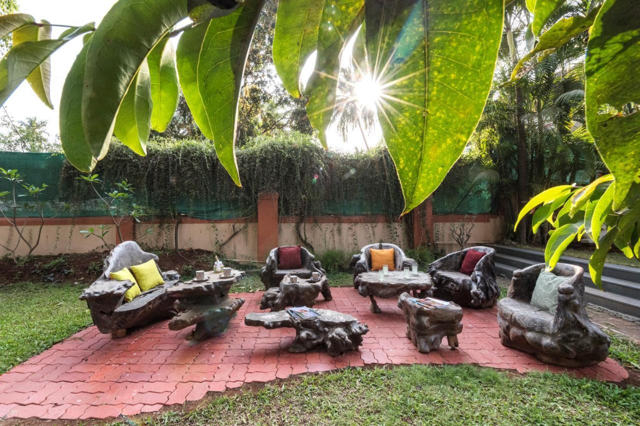 Saffronstays Casa Del Palms, Alibaug - Luxury Pool Villa With Chic Interiors, Alfresco Dining And Island Bar Alibág Kültér fotó
